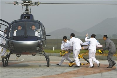 北京救護(hù)車出租